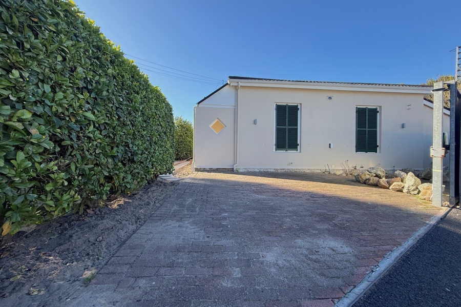 3 Bedroom Property for Sale in Plumstead Western Cape